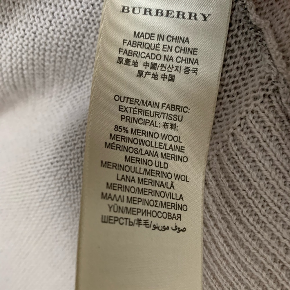 🚫Sold NWT Burberry sweater - Picture 8 of 8
